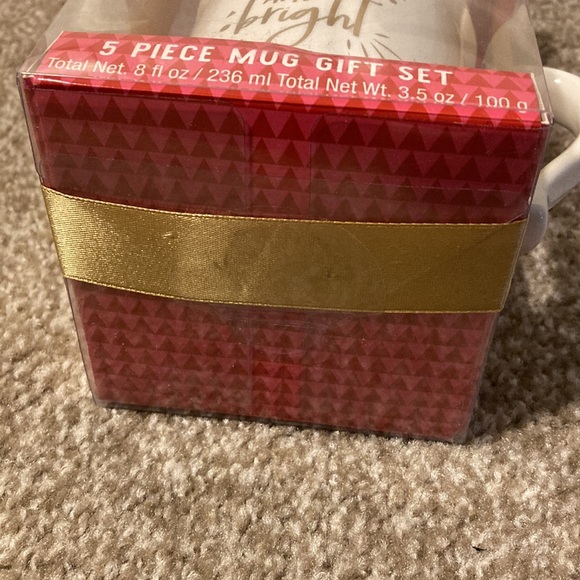 Mixit Bath Set with Mug - Picture 2 of 4